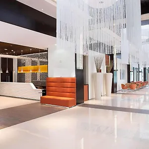 *** Otel Ibis One - World Trade Centre Birleşik Arap Emirlikleri