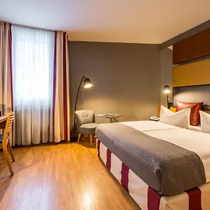 Mercure Zentrum Superior Hotell